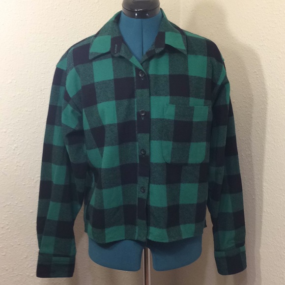 wild fable Tops - women’s sz S green/black checkered shirt (142)